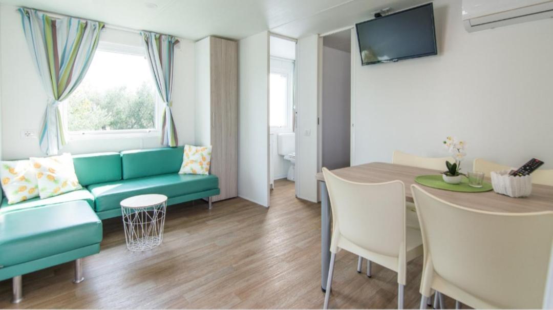 Mobile Homes Kamp Maslina, Biograd Na Moru Dış mekan fotoğraf